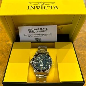Invicta Pro Diver Men’s Watch NIB